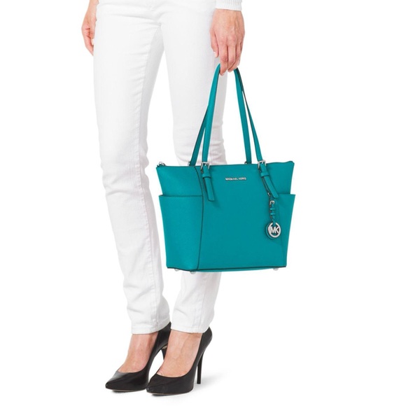 Michael Kors Large Jet Set Tote - Picture 1 of 12